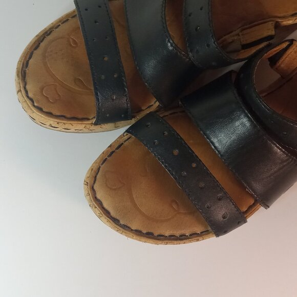 BORN Black Strappy Sandals Criss Cross Wedge Women Leather Shoes Size 8M - Picture 9 of 13